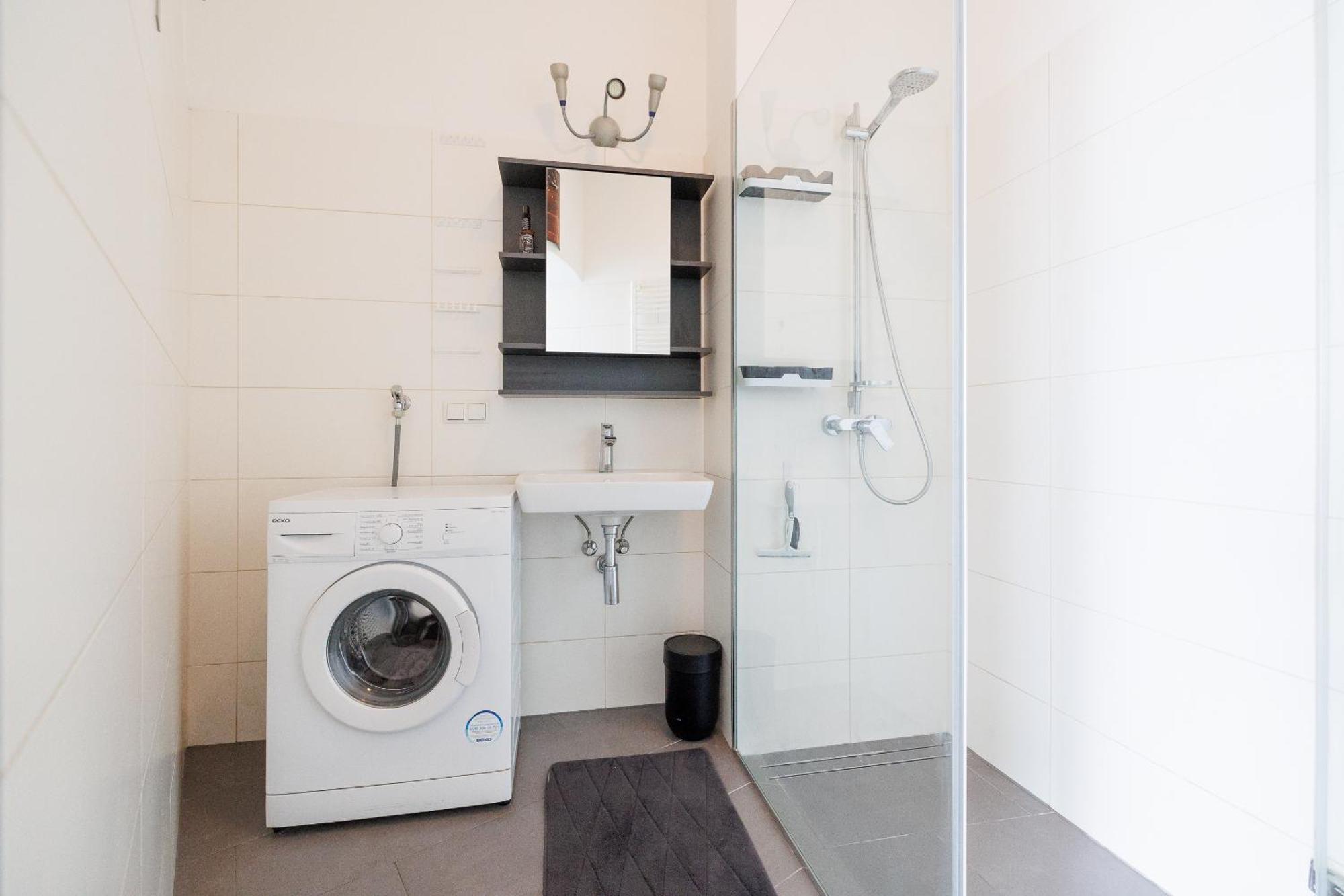 Modern City Apartment In ウィーン エクステリア 写真